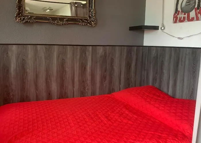 Appartamento Le Petit Libert 1 - Votre à Port Soleil Au Village Naturiste *